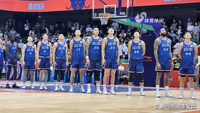 爱游戏平台-包含清晨山东男篮调整名单以备CBA常规赛，外线爆发环节打磨，震撼外界，控场能力受关注的词条