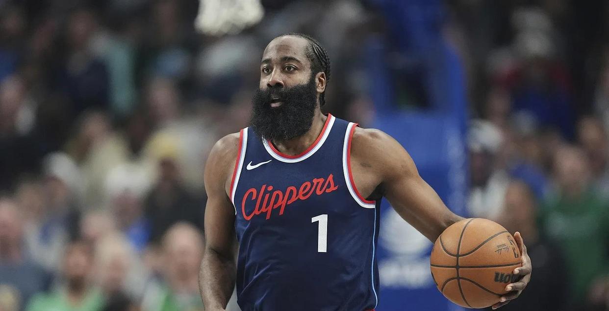 爱游戏-关于纽约尼克斯迎英超关键赛；加时末段战术微调；震撼外界；年轻球员得到机会的信息