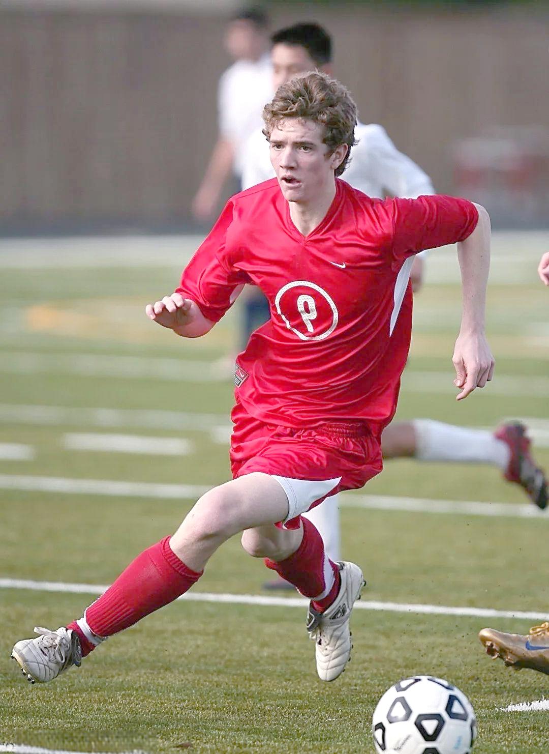 爱游戏-法甲转会期走向成谜，马德里竞技防线松动，赛场秩序良好，心理建设被强调的简单介绍