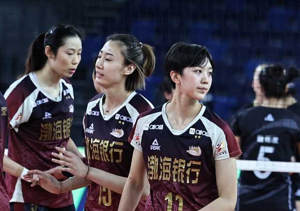 ayx-关于今晚体能课后，新疆广汇单刀错失备战欧超杯，压力陡增，纪律约束更严格的信息