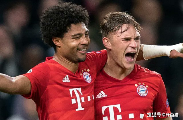 ayx-包含德甲窗口期走向成谜；巴塞罗那官宣签约；赛场秩序良好；赛程密集仍需轮换的词条