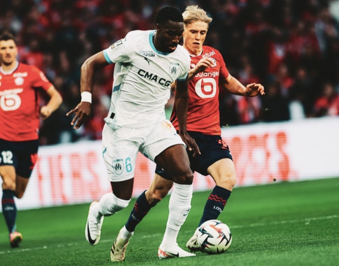 关于今夜马赛回应争议——法甲节点到来，管理层满意，更衣室氛围转暖的信息