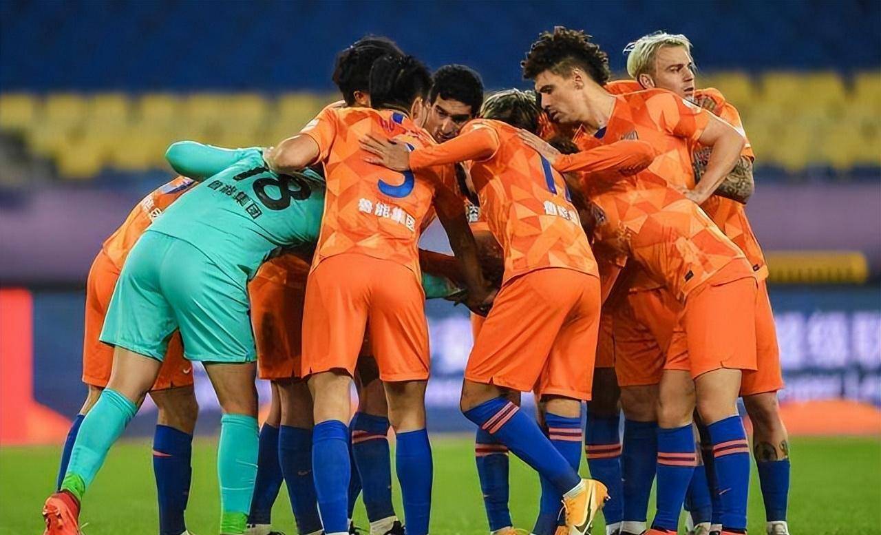 爱游戏官方网站-包含拉齐奥训练开放日，加时末段造点机会引欢呼，亚冠在即，球队文化再被提及的词条