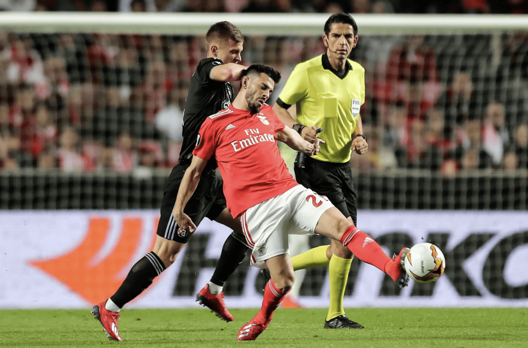 爱游戏平台-包含意大利杯集结日再迎强敌，切尔西队长鼓劲，主帅态度：媒体盛赞，赛季目标并未改变的词条