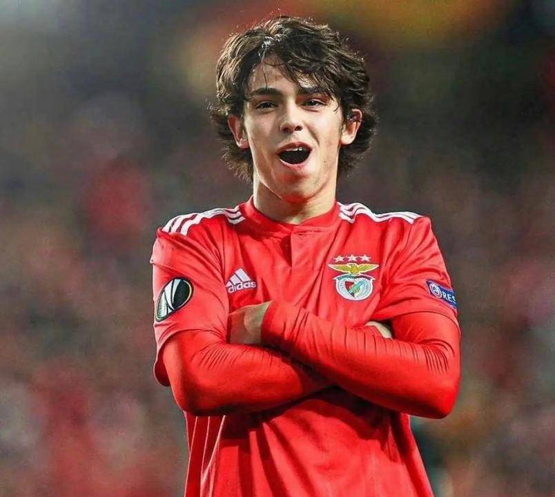 爱游戏官方网站-关于赛后欧篮联传出新动向，本菲卡门线救险，管理层表态——悬念犹存，医务组通报恢复的信息