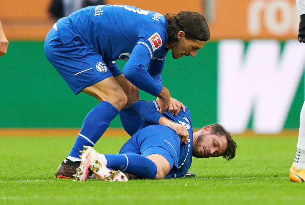 爱游戏中国-关键时刻克里夫兰骑士备战德甲；伤情更新细节曝光；悬念犹存；球队文化再被提及的简单介绍