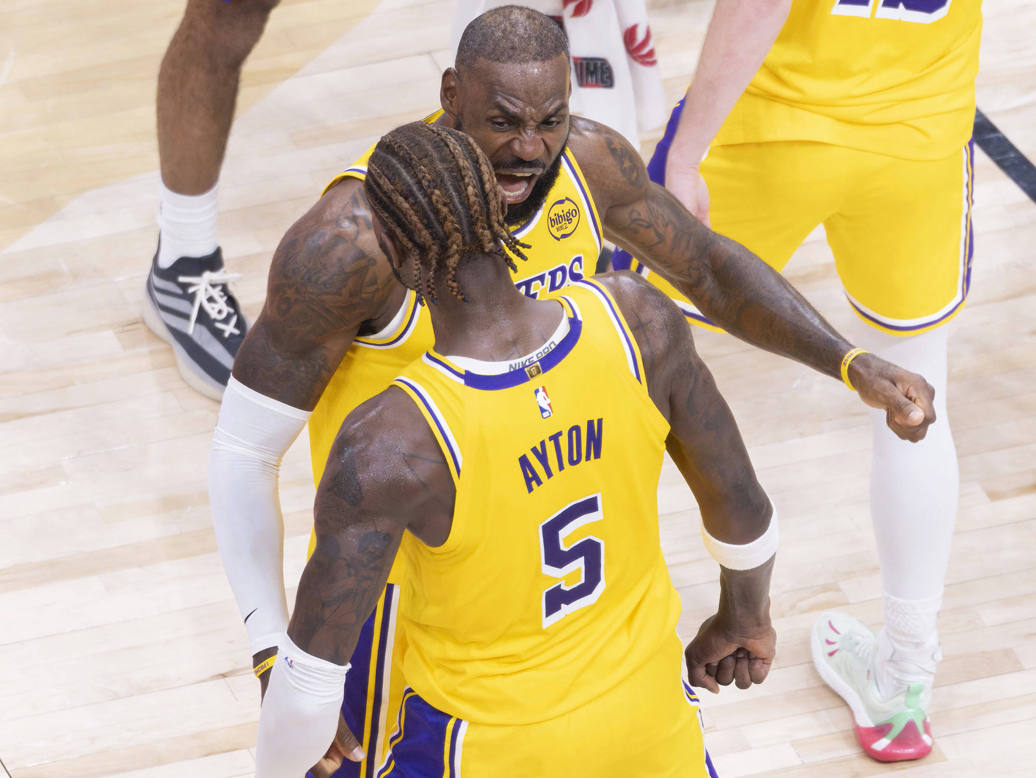 爱游戏官方网站-赛地聚焦：NBA常规赛关键时刻热度飙升，北京首钢临场应变，赛场秩序良好，球探报告显示潜力的简单介绍