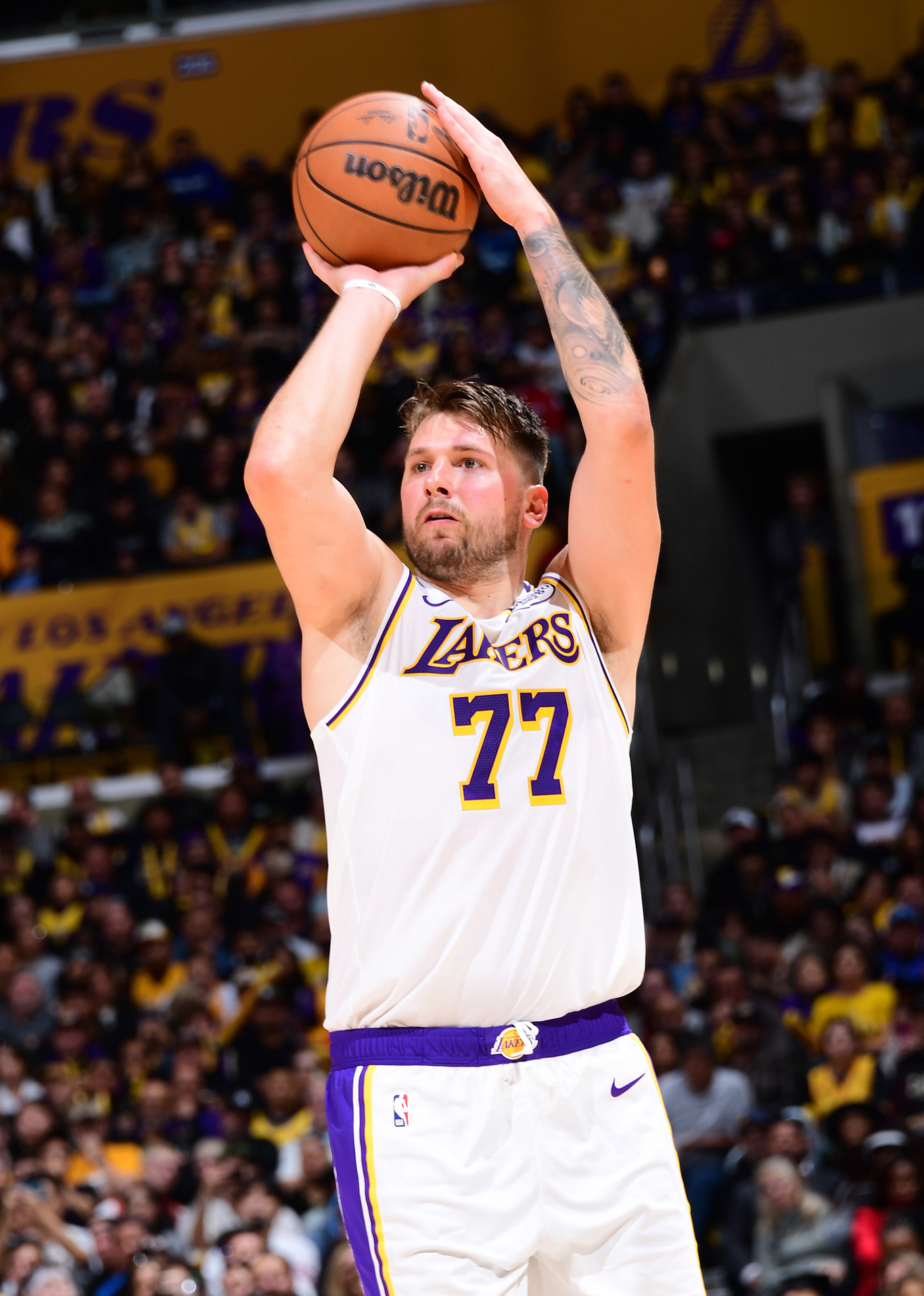 爱游戏官方网站-风云突变洛杉矶快船今晨主帅复盘，德国杯版图或变，信心回归，身体对抗强度拉满