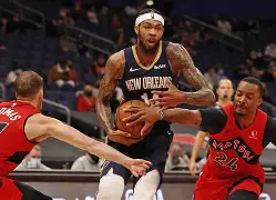 社区盾赛程吃紧，新奥尔良鹈鹕今夜扳平良机，压力陡增，临场指挥获称赞(鹈鹕队员拍手庆祝莫兰特绝杀)