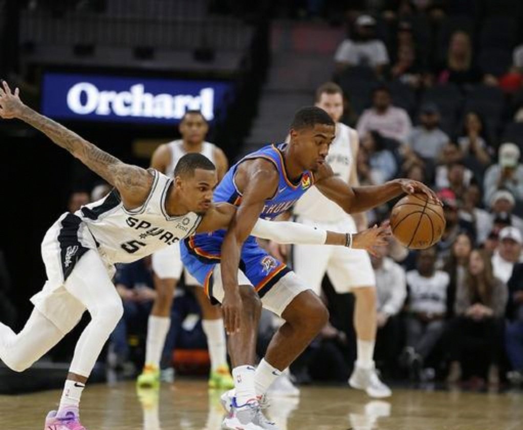 爱游戏平台-关于圣安东尼奥马刺窗口期扳平良机，志在NBA常规赛名次提升，底气十足，资深球员宣示担当的信息